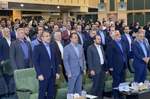 بازدید معاون امور اقتصادی استانداری البرز از چهارمین رویداد ملی عصر امید