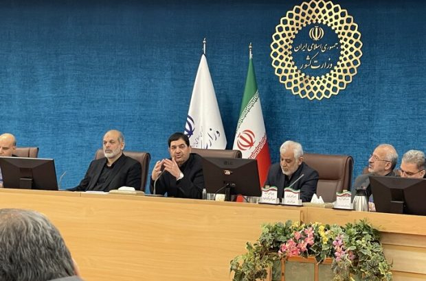 حضور معاون اول رئیس جمهور در نشست هم اندیشی استانداران