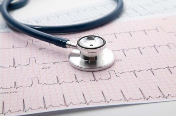چرا هنگام خواب دچار تپش قلب می‌شویم؟