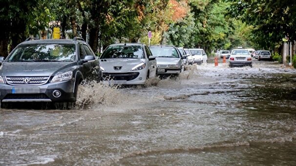آغاز بارش باران در استان‌های جنوبی کشور