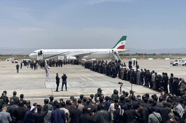 پیکر شهید جمهور به آغوش شهر شهادت رسید پیکر شهید جمهور به آغوش شهر شهادت رسید