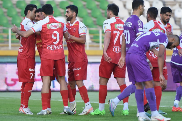پرسپولیس با برتری مقابل هوادار صدر جدول را در اختیار گرفت