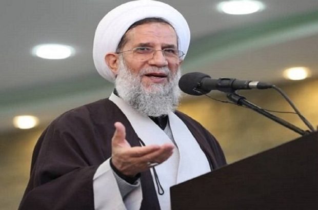 شهید آیت الله آل هاشم در پیشگاه ولی زمان مورد تکریم و احترام بود شهید آیت الله آل هاشم در پیشگاه ولی زمان مورد تکریم و احترام بود